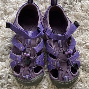 Girls Keen Summer Sandal- size 1